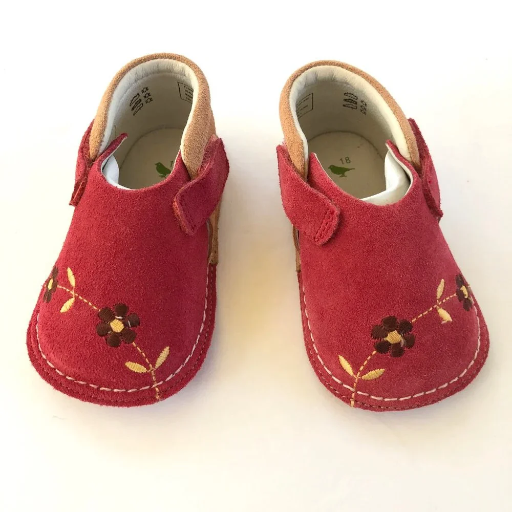 Pipit Eco-Friendly Suede Floral Baby Shoes